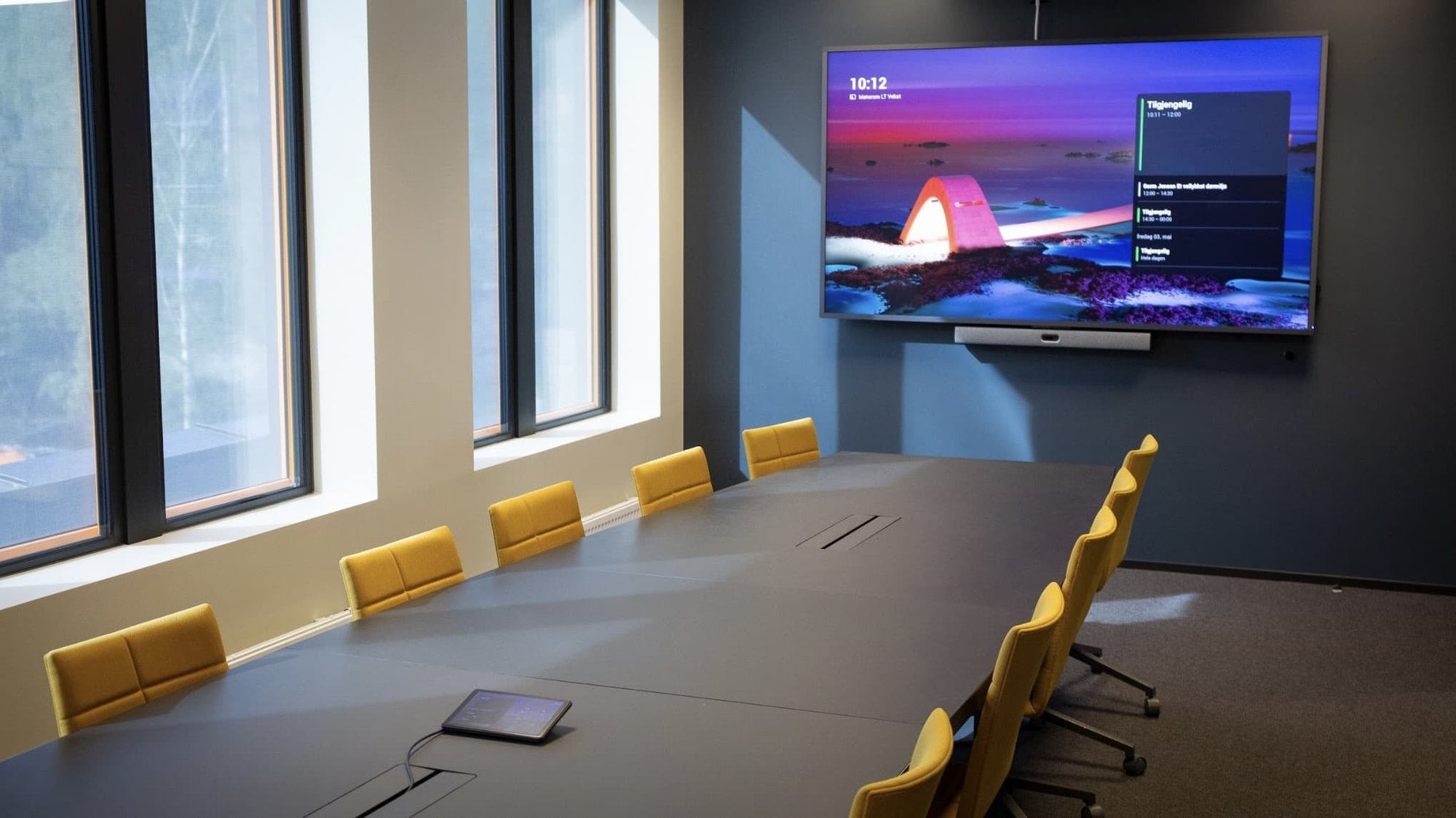 neat-simplifies-powerful-audio-and-video-capabilities-in-large-rooms-01